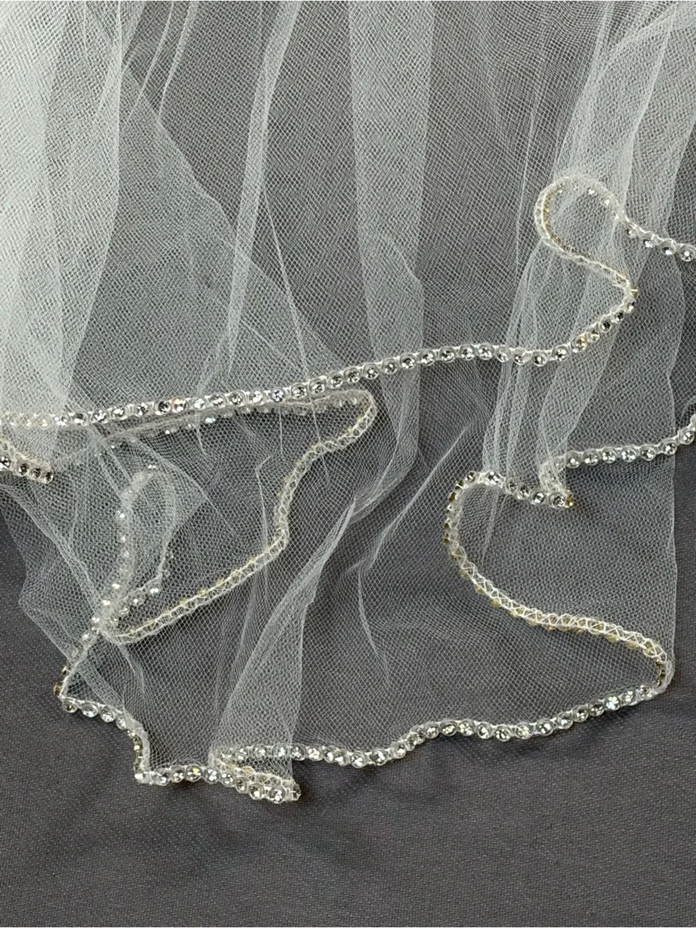 David's Bridal Soft White Two Tier Rhinestone Edge Bridal Veil Comb New USA Made - Picture 5 of 12